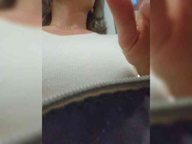 EditaMilf webcam