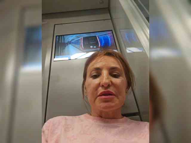 chat on line EditaMilf
