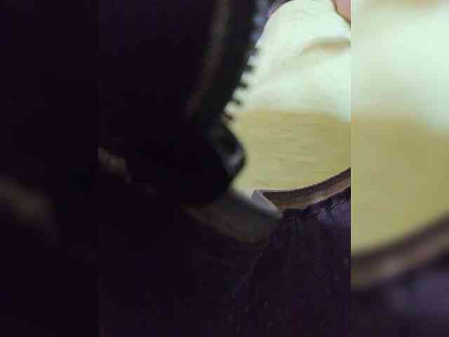 Model: EditaMilf