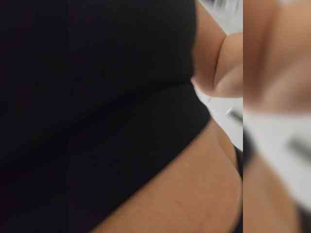 EditaMilf webcam