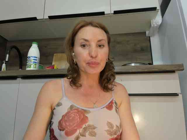 EditaMilf Sex Cam Show