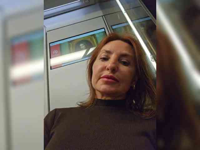 EditaMilf webcam