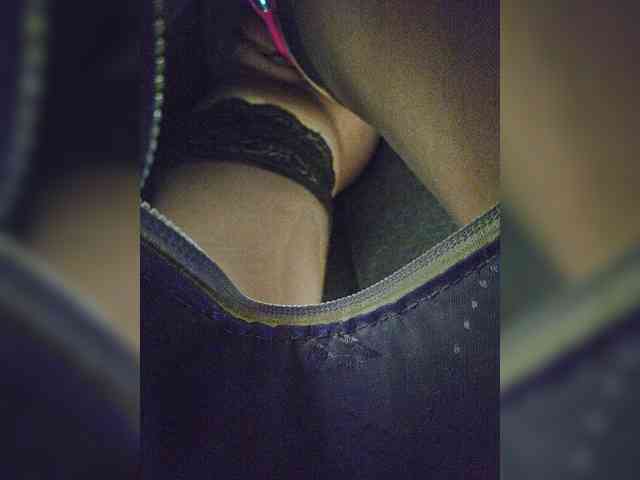 Model: EditaMilf