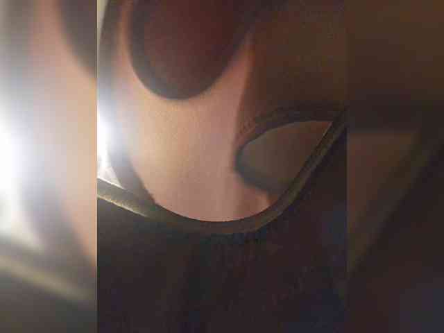 EditaMilf webcam