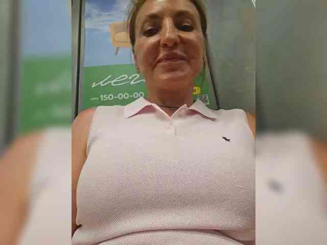 EditaMilf webcam