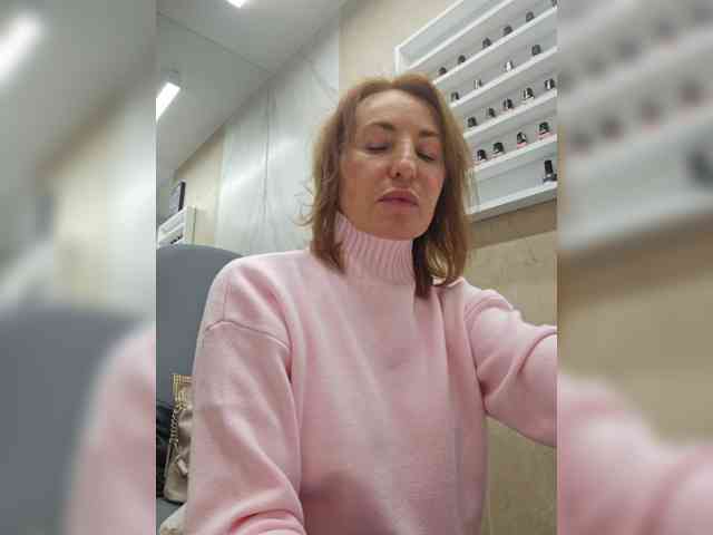 EditaMilf's webcam live show