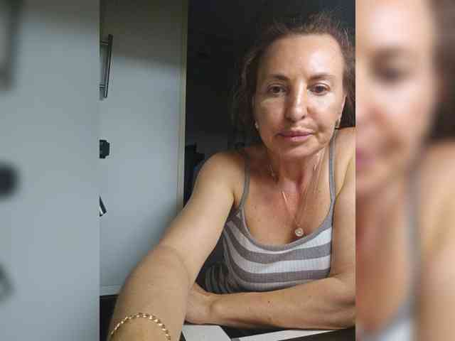 EditaMilf Sex Cam Show