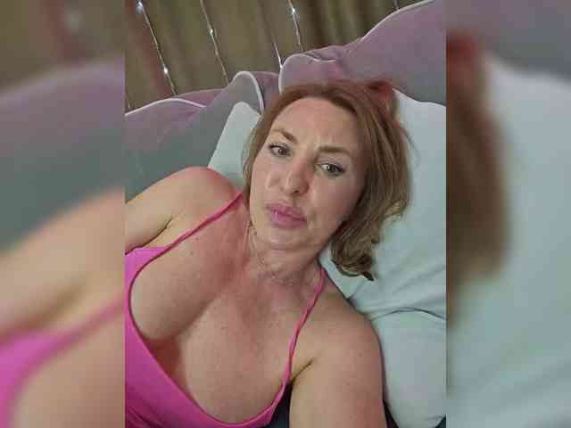 EditaMilf webcam