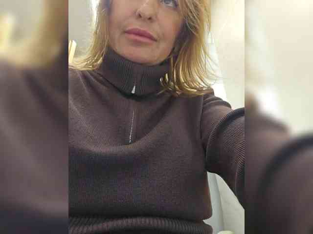 EditaMilf webcam