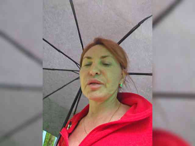 Model: EditaMilf
