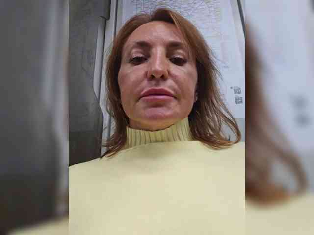 EditaMilf webcam