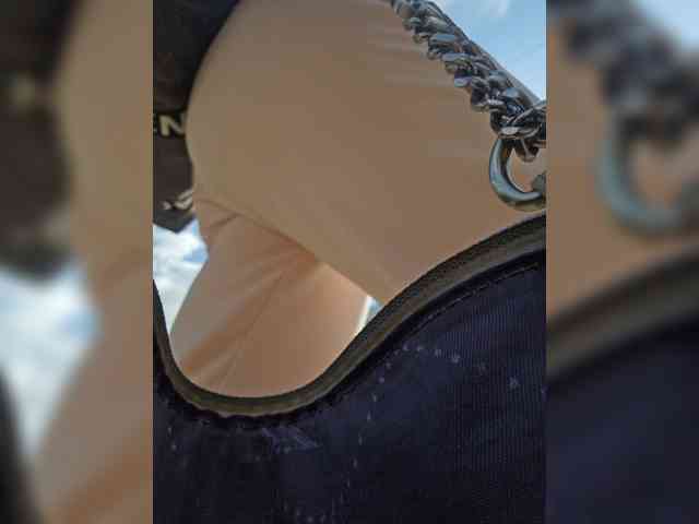 Model: EditaMilf