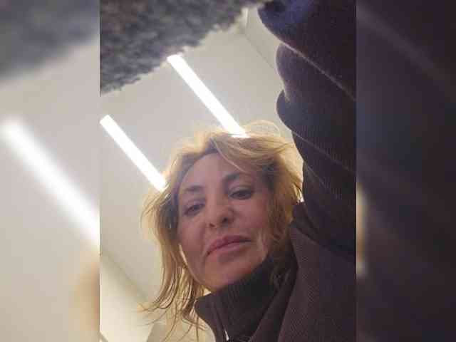 EditaMilf webcam