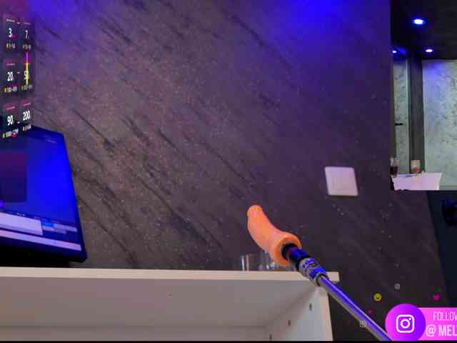 Im-your-love webcam