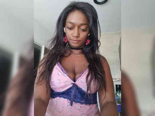 sasha-xxxx webcam