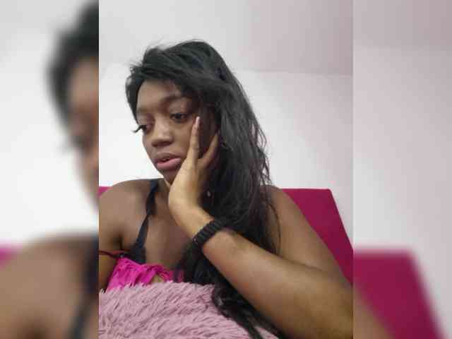sasha-xxxx webcam
