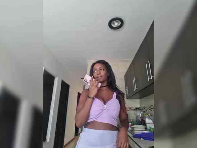 sasha-xxxx webcam