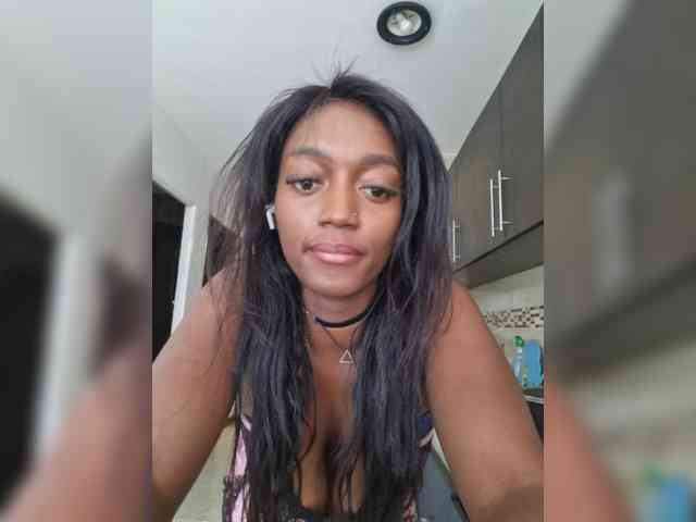sasha-xxxx webcam
