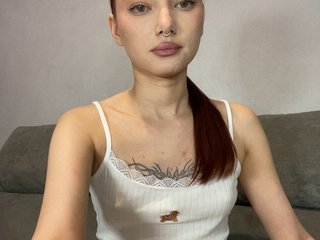 Alice__Foxx