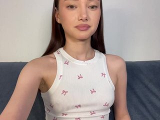 Alice__Foxx
