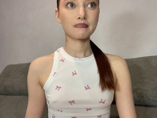 Alice__Foxx