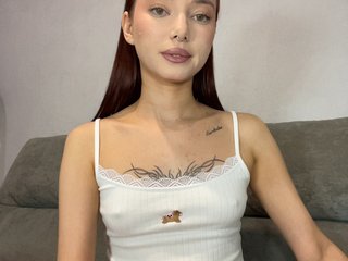Alice__Foxx