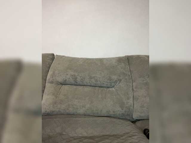 Sweetgirl-11 live cam on BongaCams