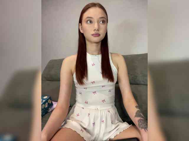 Model: ALice__FoXx