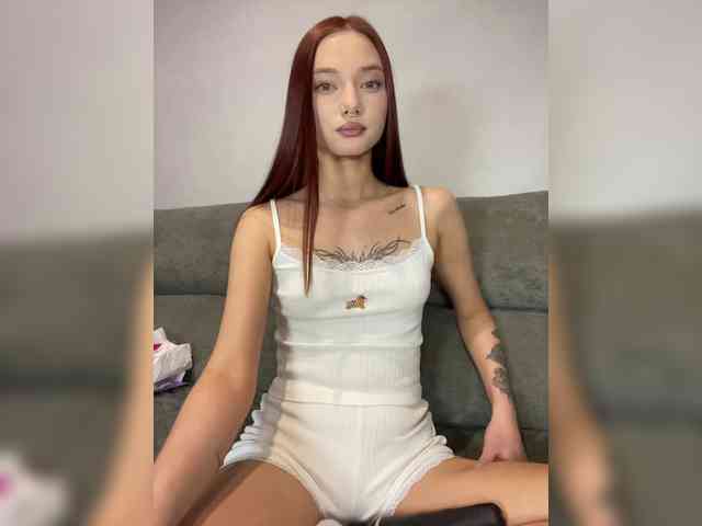 Model: ALice__FoXx