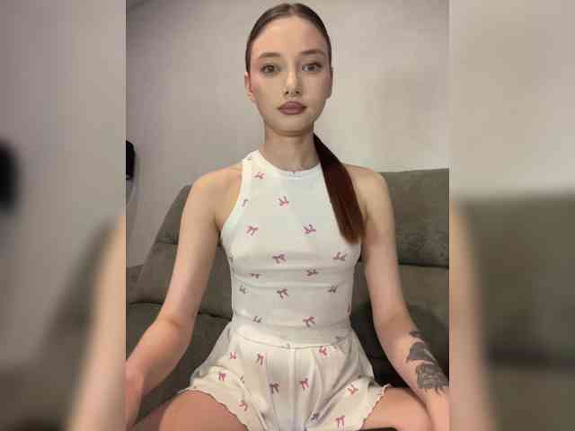 Modelo: ALice__FoXx