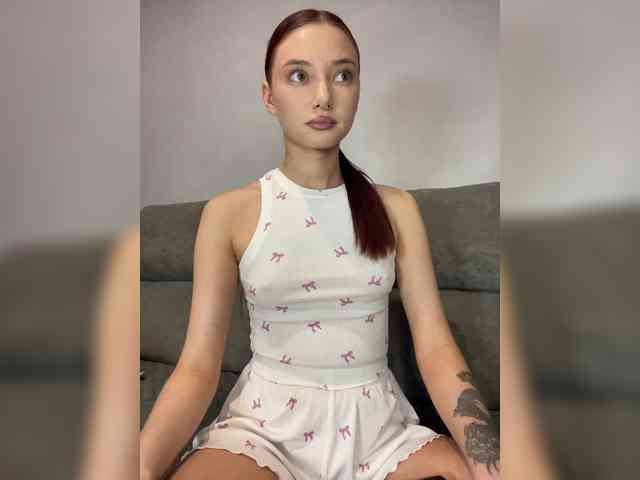 Modelo: ALice__FoXx