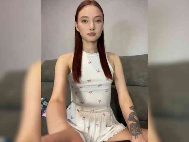 Model: ALice__FoXx