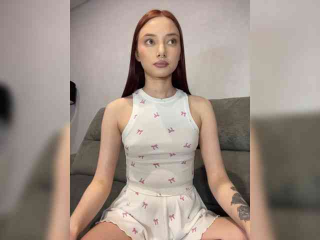 Model: ALice__FoXx