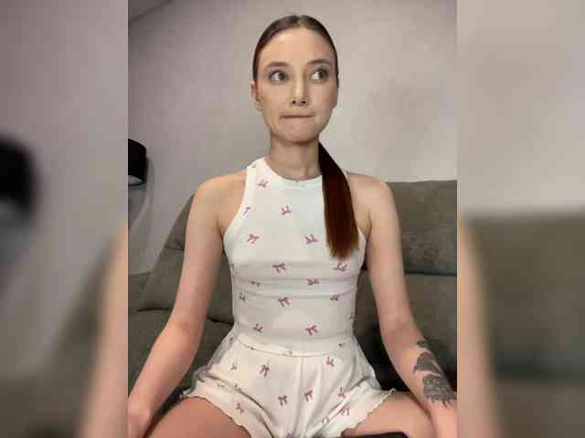 Model: ALice__FoXx