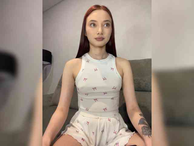 Alice__Foxx