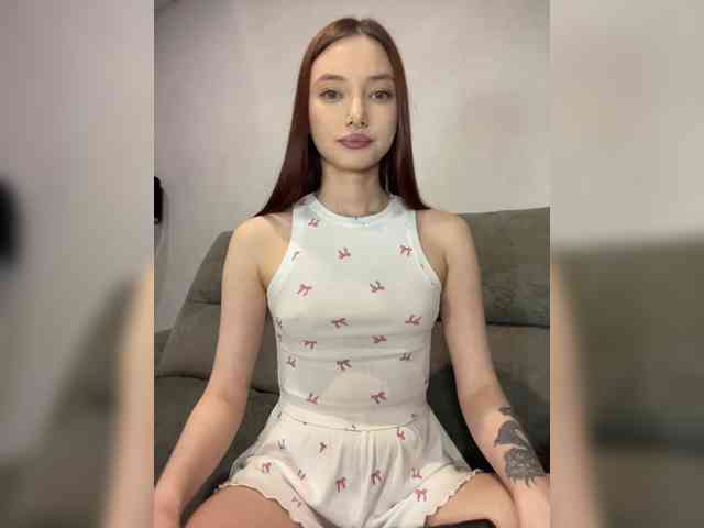Model: ALice__FoXx