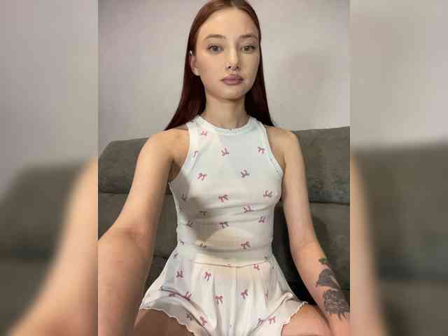 Model: ALice__FoXx