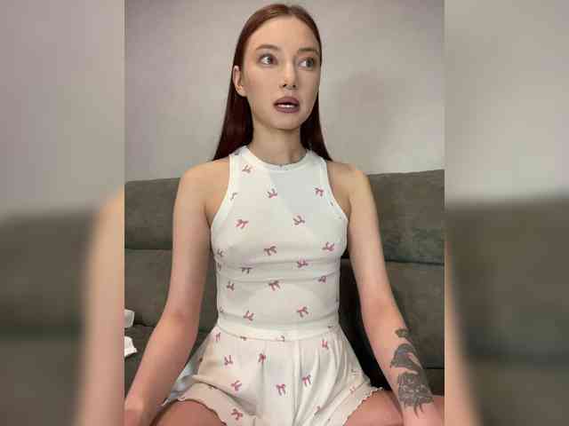 Model: ALice__FoXx