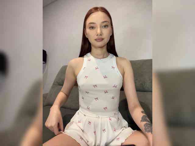 Model: ALice__FoXx