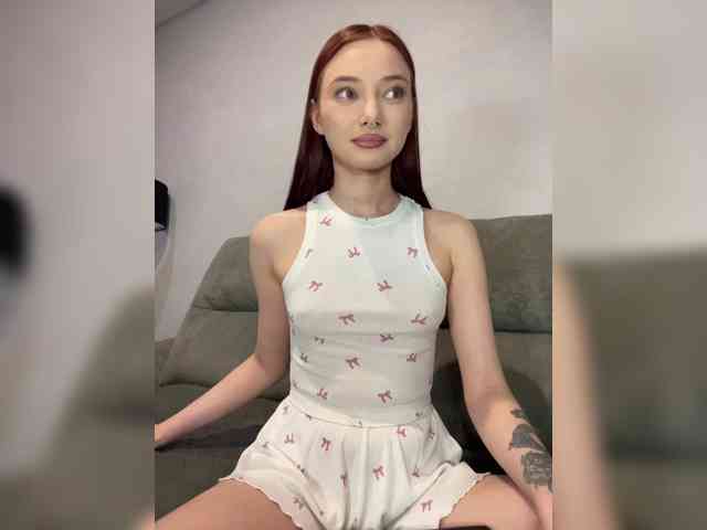Model: ALice__FoXx