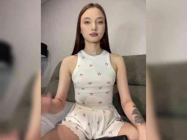 Model: ALice__FoXx
