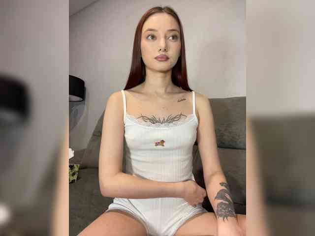 Model: ALice__FoXx