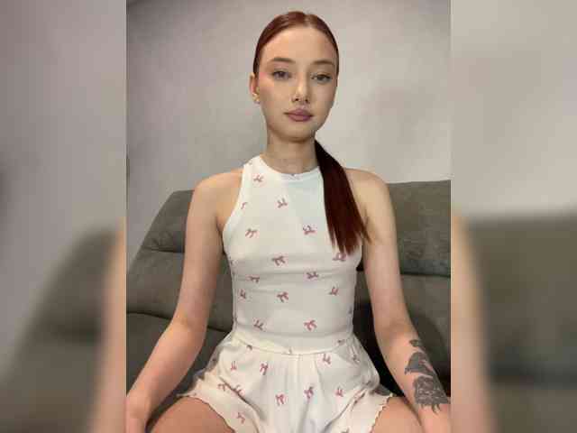Model: ALice__FoXx