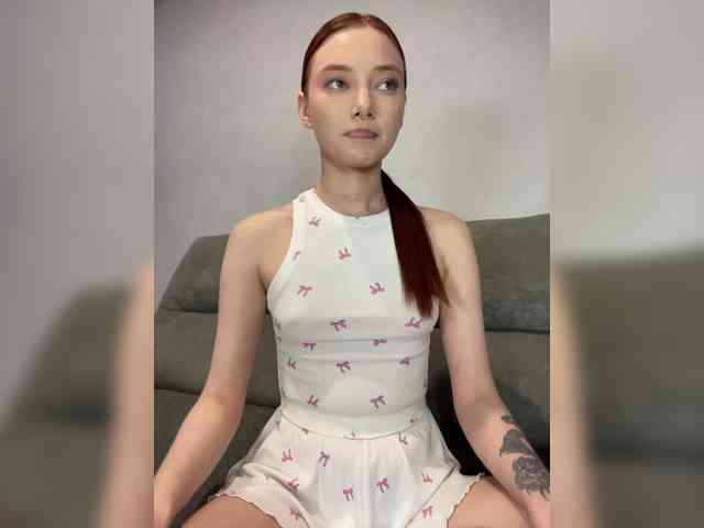 Model: ALice__FoXx