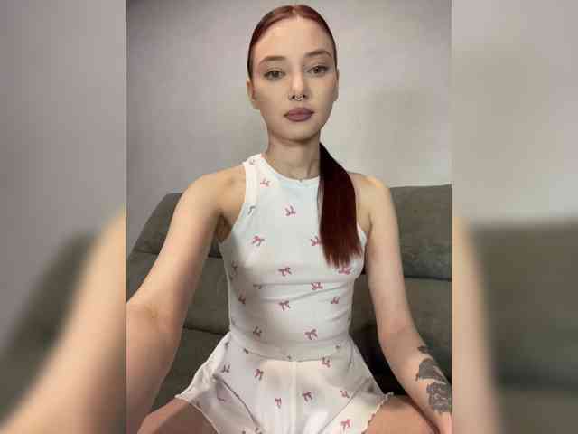 Model: ALice__FoXx