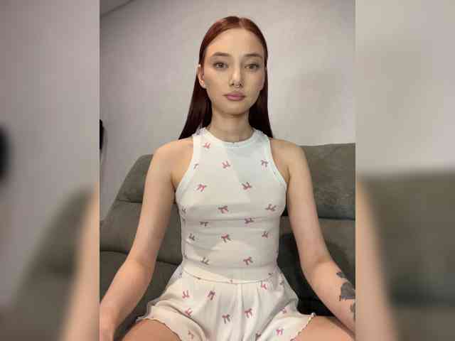 Model: ALice__FoXx