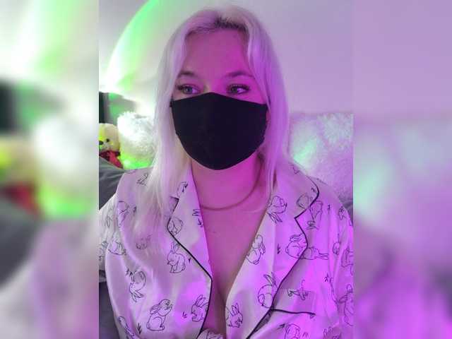 Alicekitty live cam on BongaCams