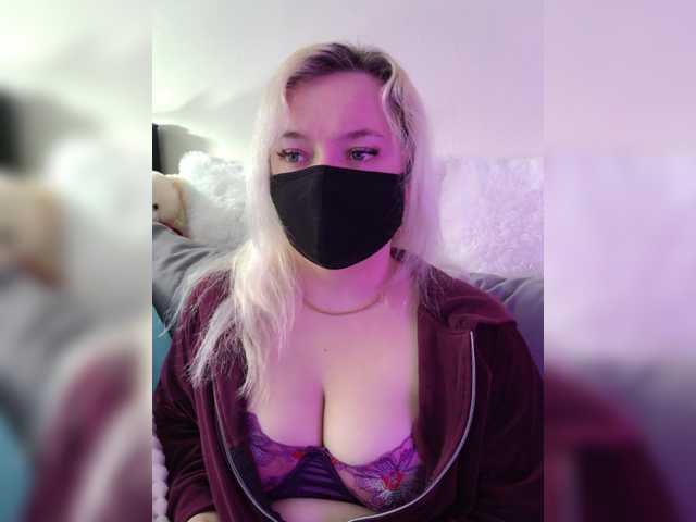 Alicekitty's BongaCams show and profile