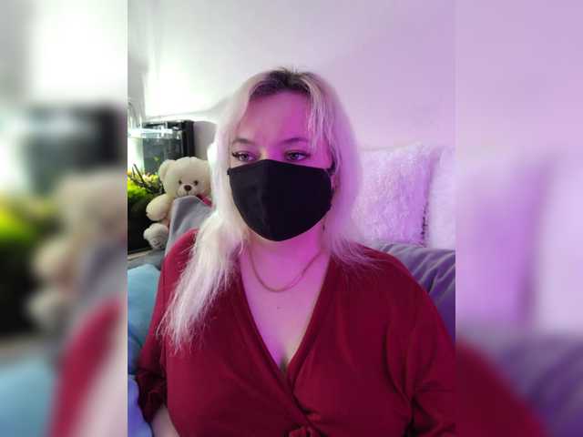 Alicekitty's BongaCams show and profile