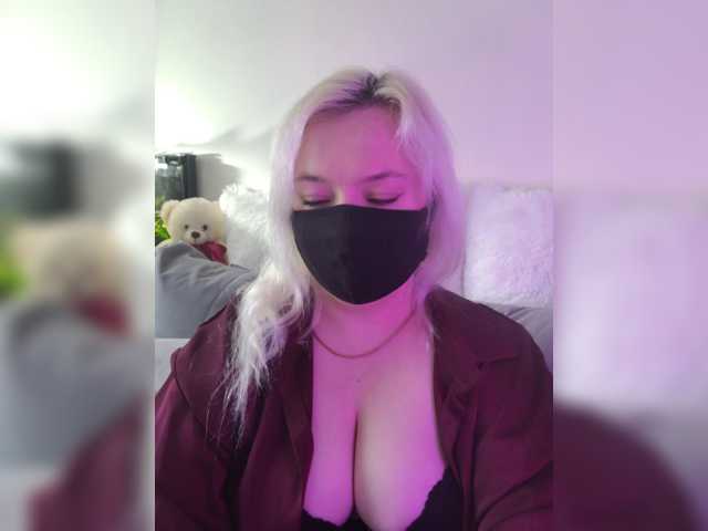 Alicekitty live cam on BongaCams